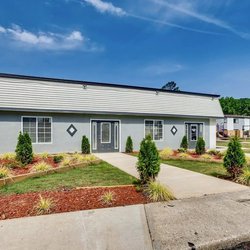 exterior view at Commons at Camp Creek