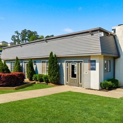 exterior view at Commons at Camp Creek