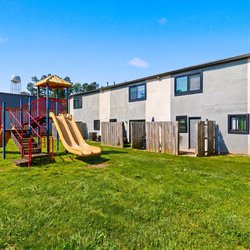exterior view at Commons at Camp Creek