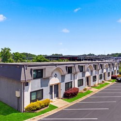 exterior view at Commons at Camp Creek
