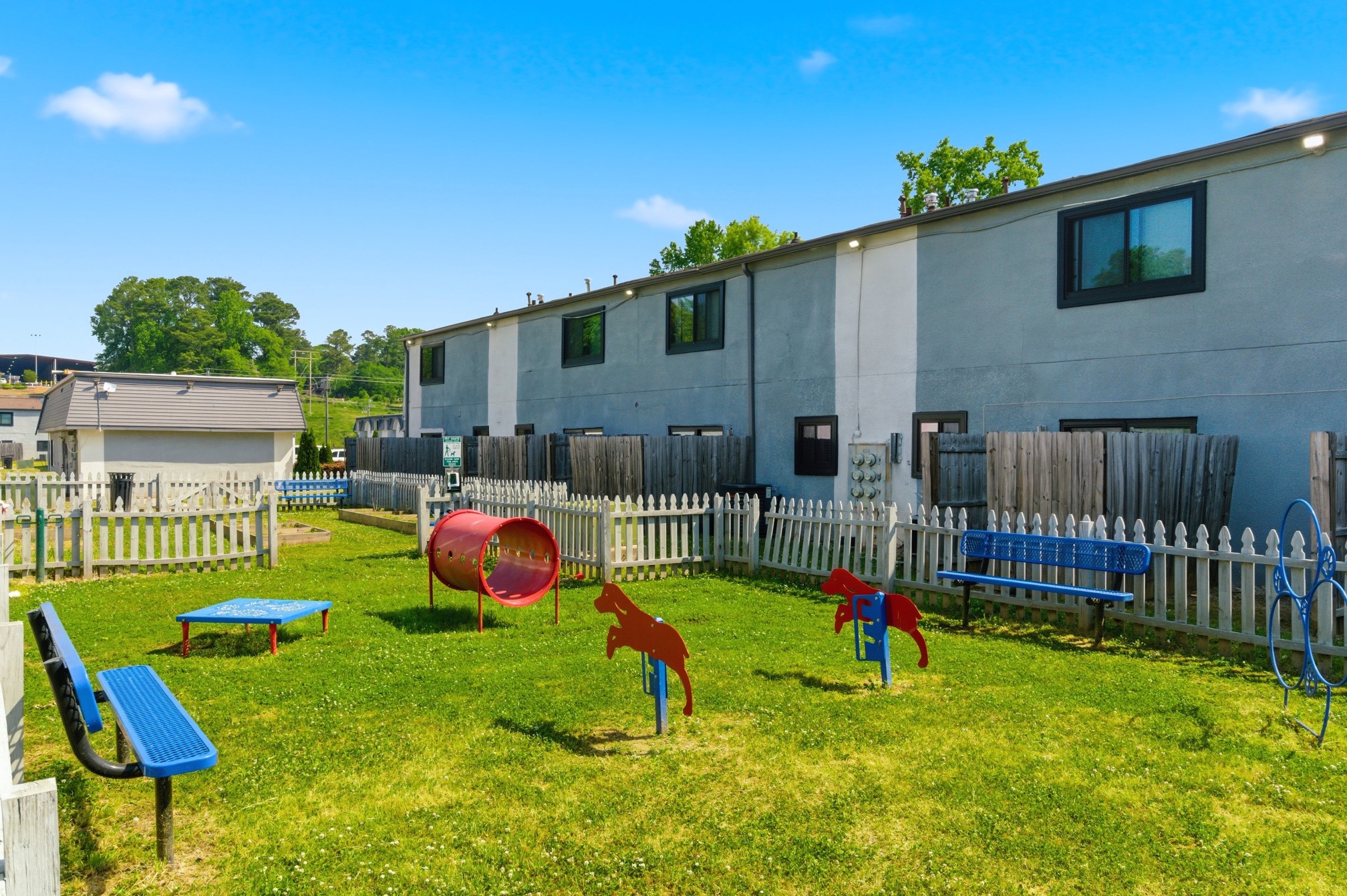 exterior view at Commons at Camp Creek